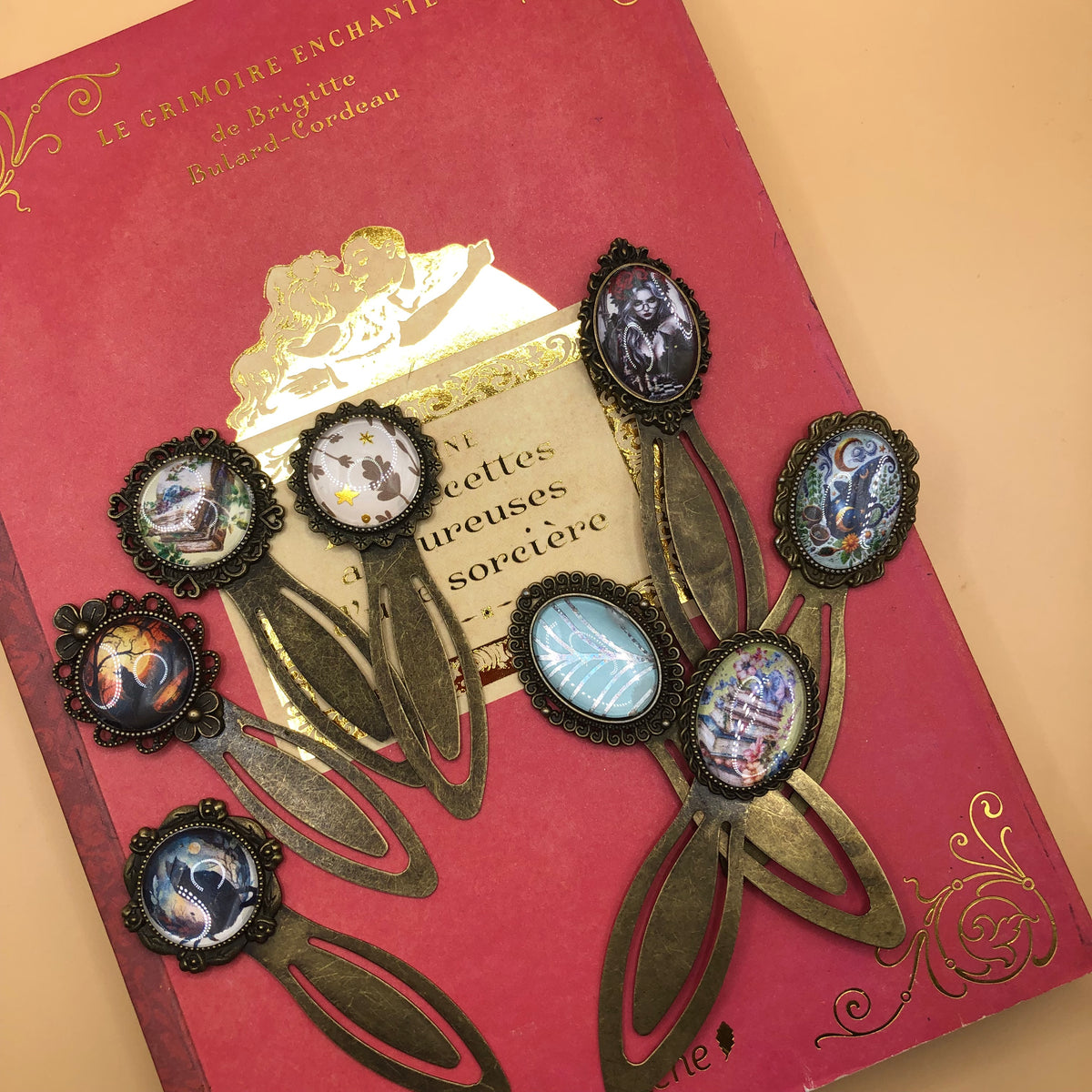Marque-page Victorien couleur Bronze & Cabochon Verre style Whimsigoth