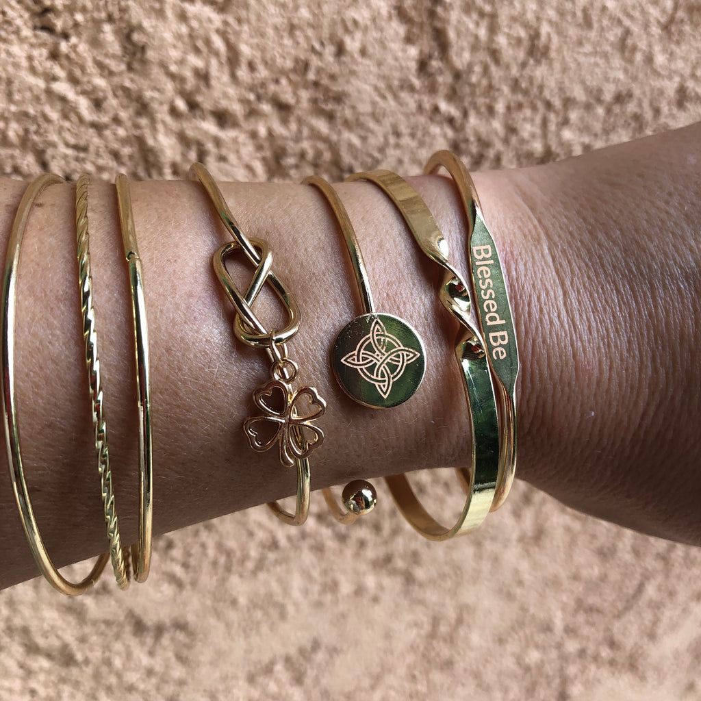 Bracelets couleur dorée style Wiccan, bohème