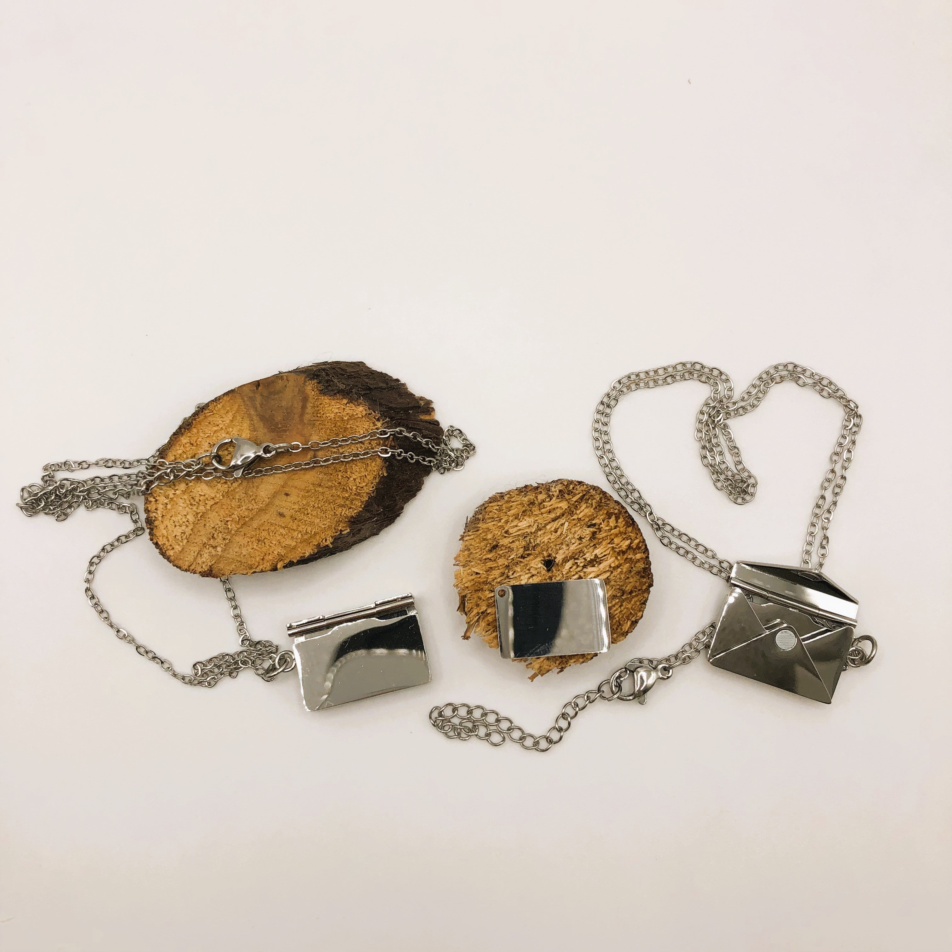 collier et pendentif message secret