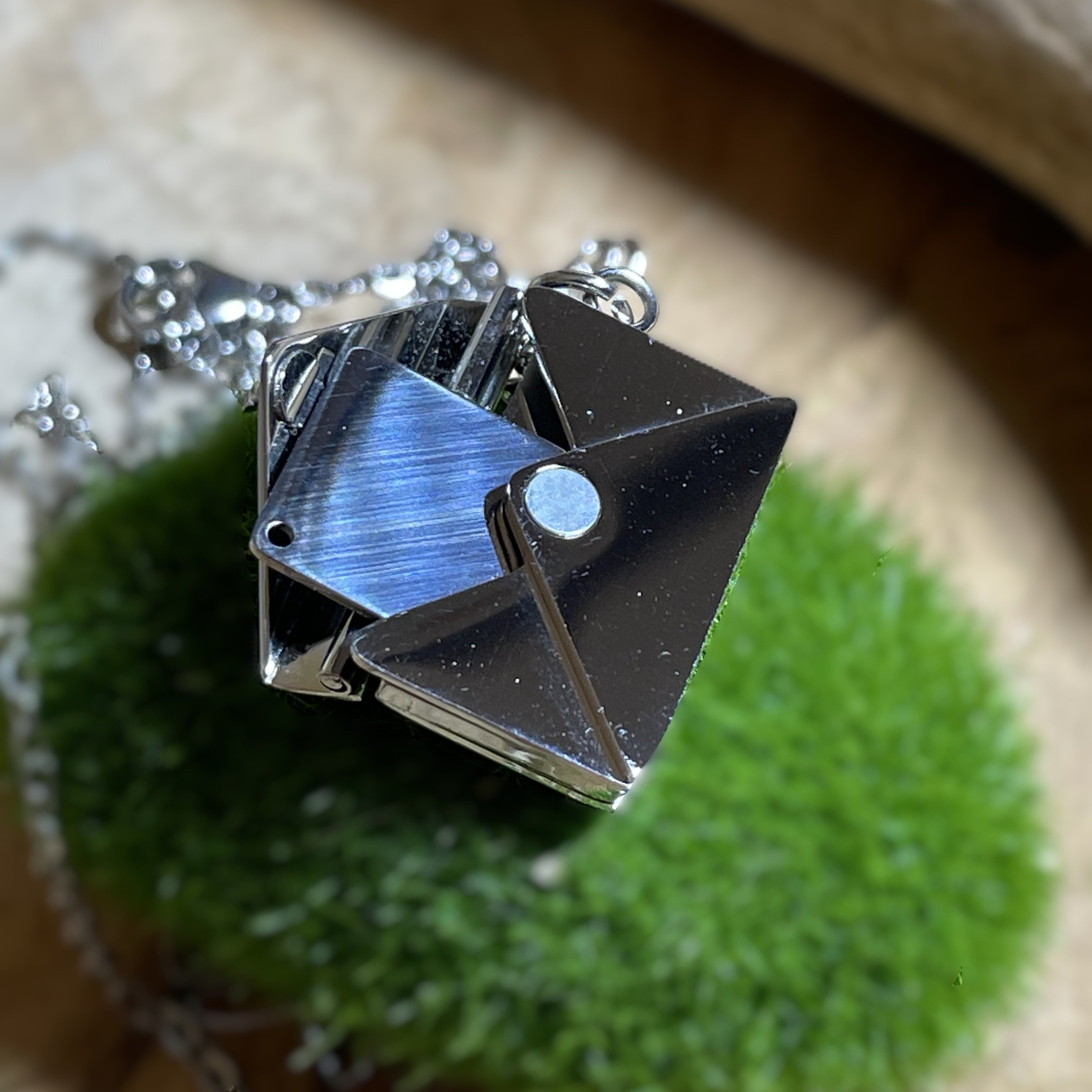 collier et pendentif message secret
