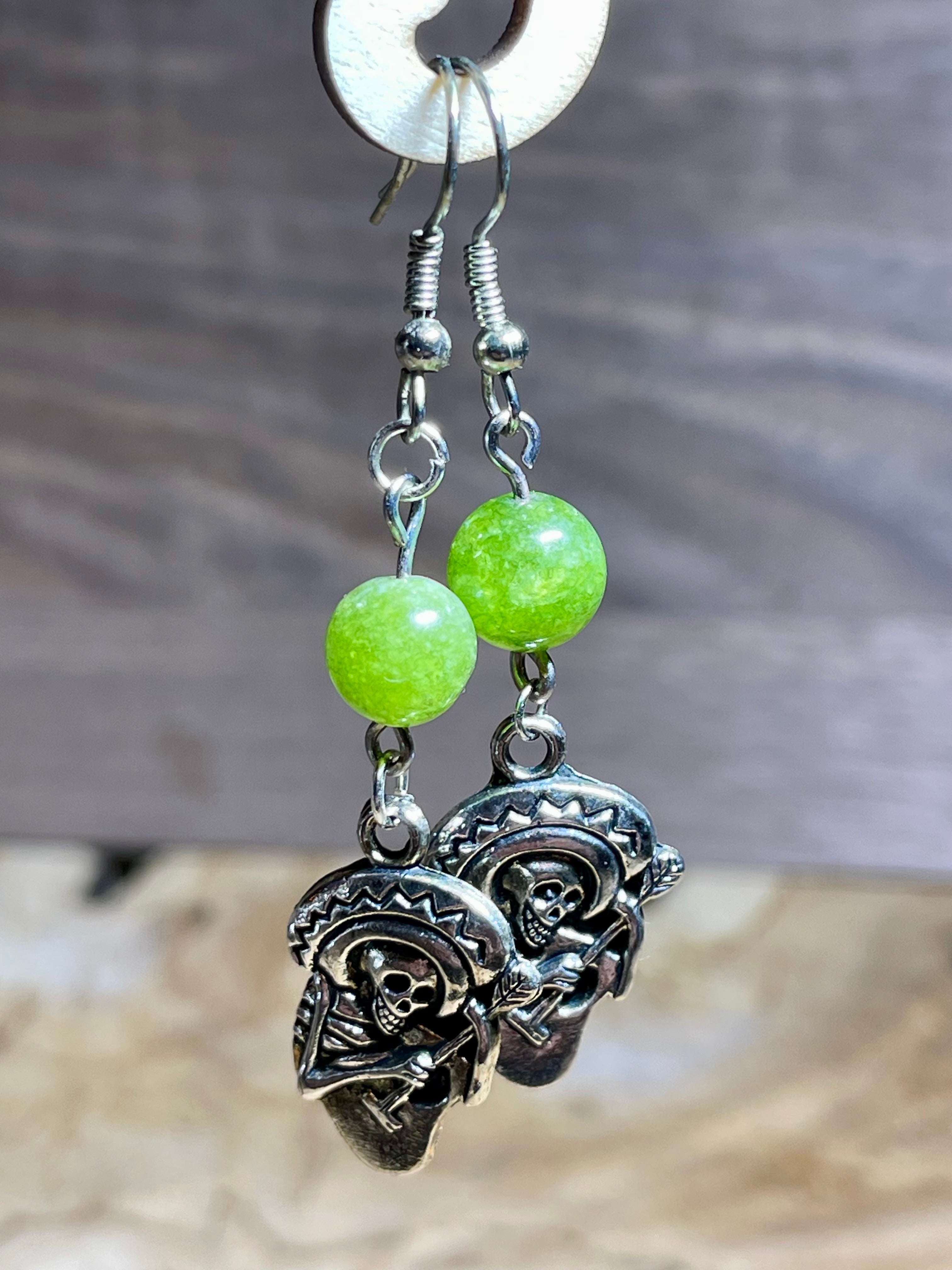 Boucles d'oreilles pendantes avec gemme naturelle