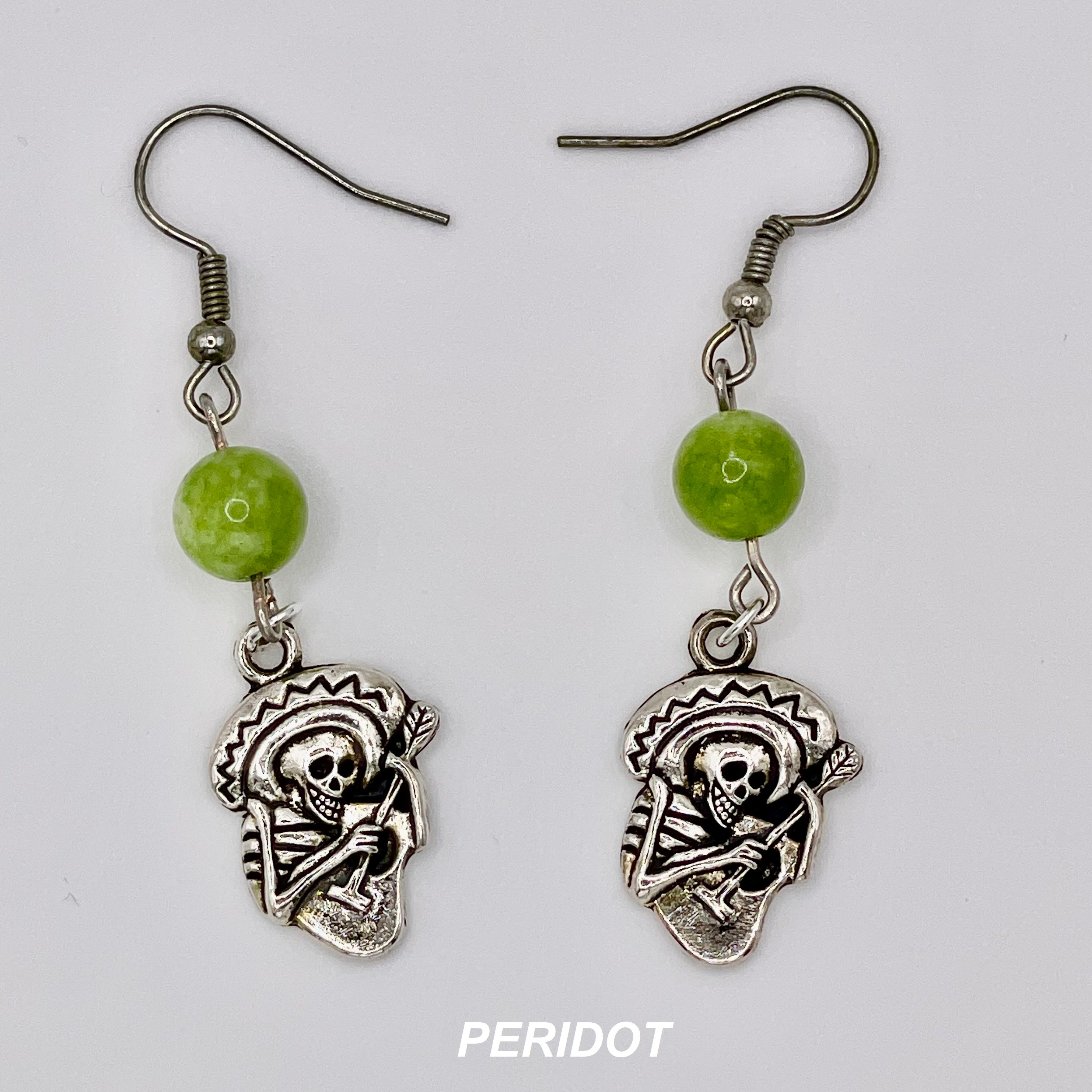 Boucles d'oreilles pendantes avec gemme naturelle