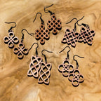 Lot de 5 paires de Boucles d'oreilles en bois de noyer