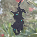 Boucles d'oreilles en bois de noyer SORCIERE