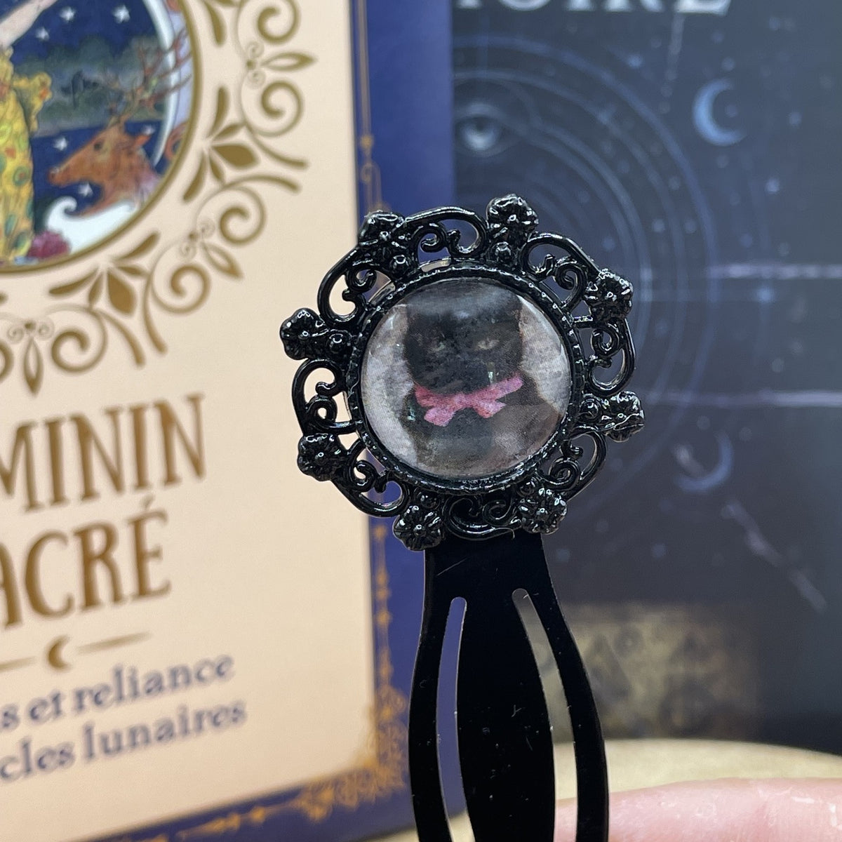 Marque-page Victorien couleur Noire & Cabochon Verre style Whimsigoth
