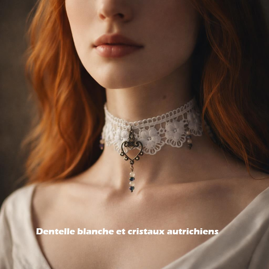 Collier Victorien Dentelle Noire et Cristaux Autrichiens